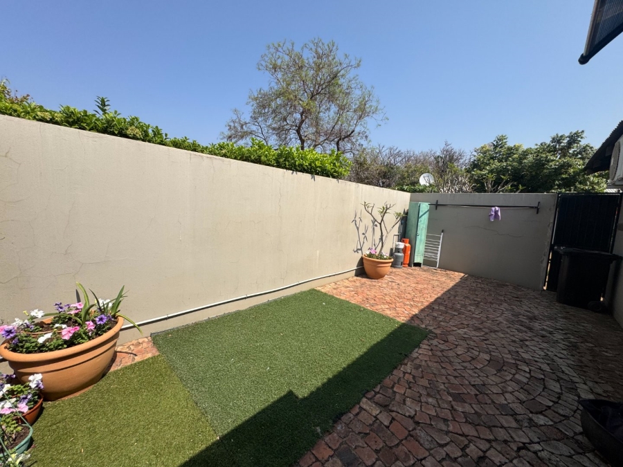 Commercial Property for Sale in Zilkaatsnek North West